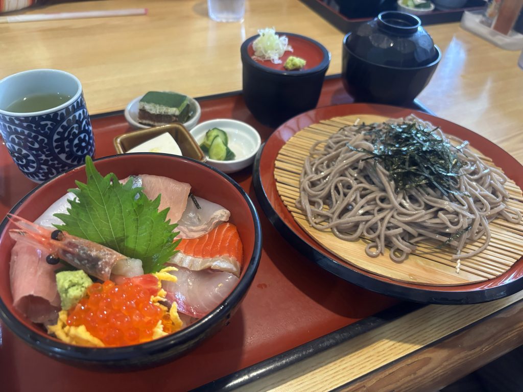 海鮮丼